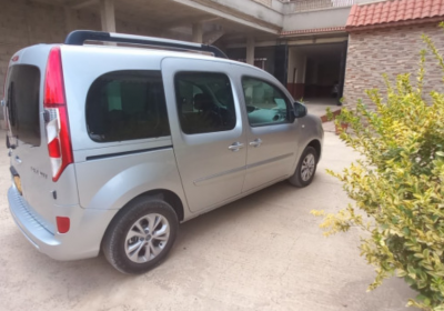 2022-09-11-22_33_23-Renault-Kangoo-2021-Privilege-Boumerdes