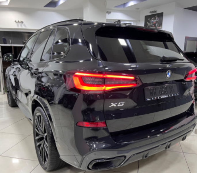 BMW X5 2022 M SPORT ( SAFI ) FULL-OPTION