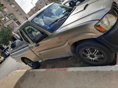 Mahindra 2.5turbo 2011