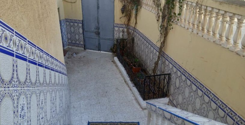 villa 360m2 actée 3 façades à Saint Hubert