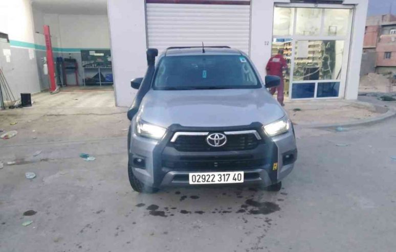 Toyota hulux