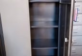 METALLIC CABINET 2 DOOR
