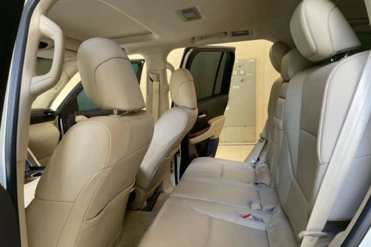 TOYOTA LAND CRUISER 2022 GXR GCC SPECS