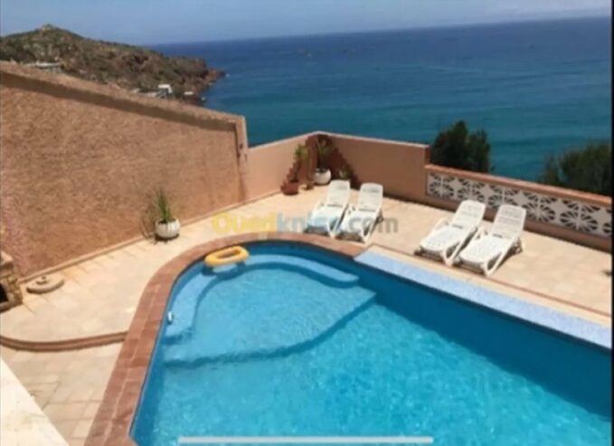 Vente d’une Magnifique Villa à Oran